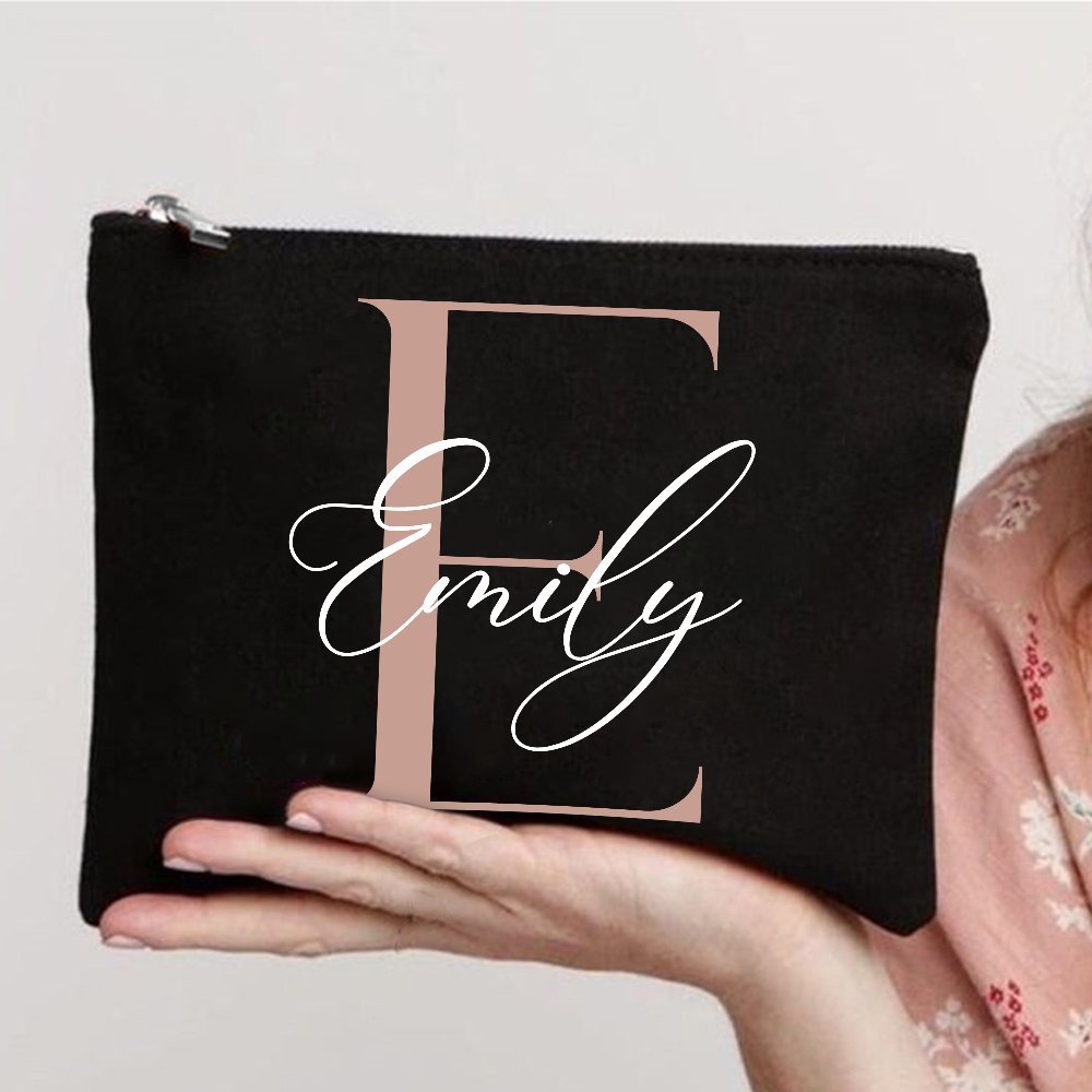 Monogram Custom Case - حقيبة مكياج مخصصة مع الأحرف الأولى،