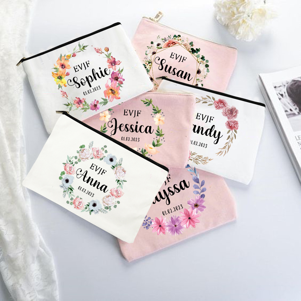 Monogram Custom Case - حقيبة مستحضرات تجميل مخصصة لحفلات توديع