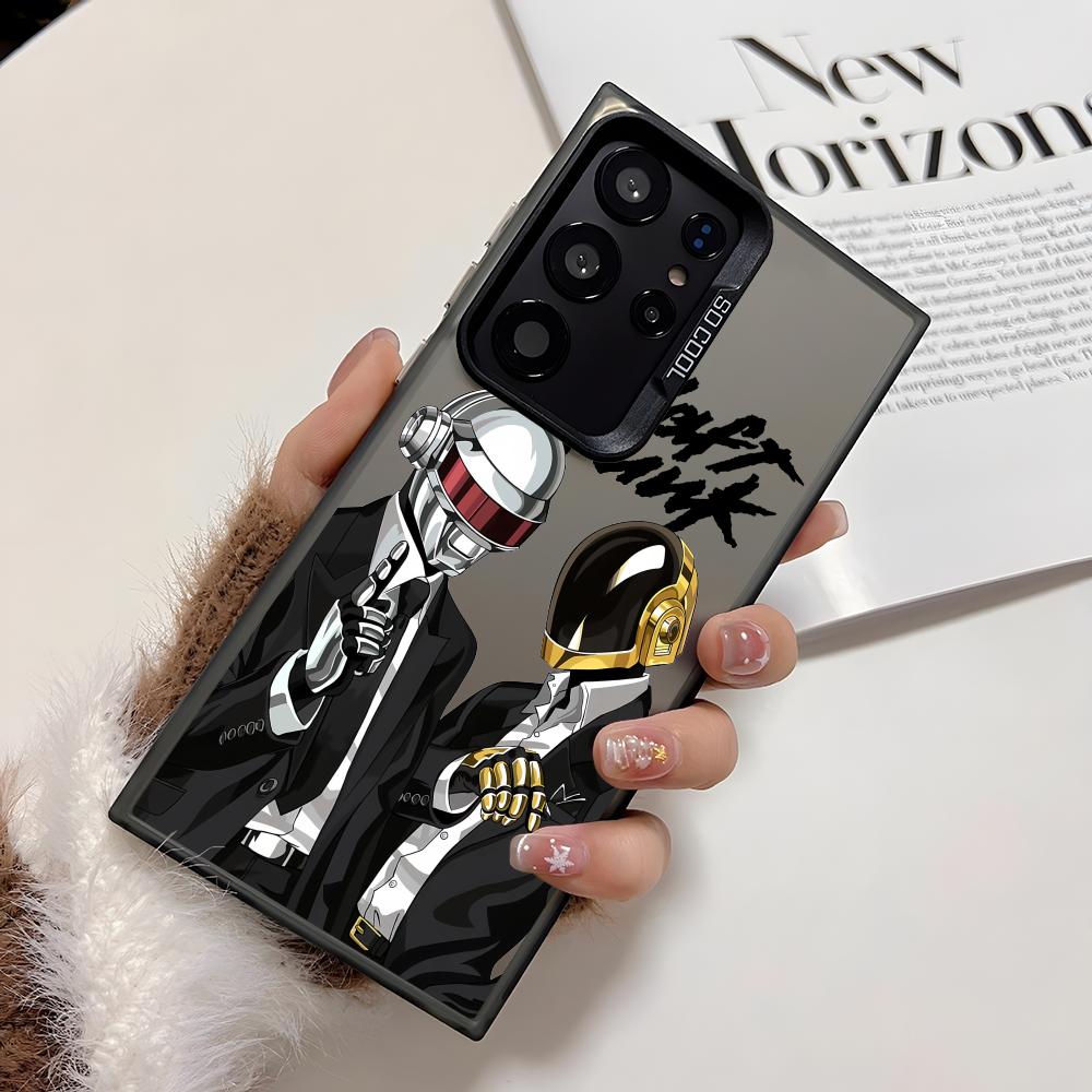 غطاء هاتف بتصميم فرقة دافت بان - مراجعة Phone Cases Galaxy S25 وسعره