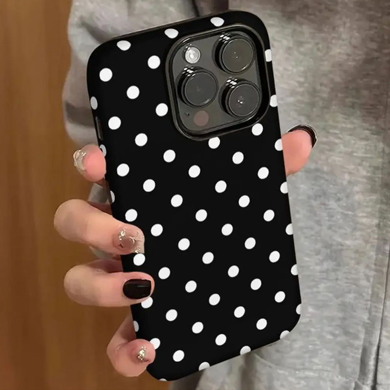 جراب هاتف أسود بنقاط بيضاء بتص - مراجعة Phone Cases Burga وسعره