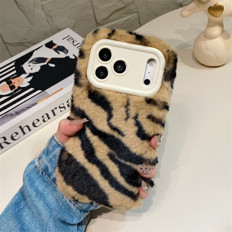 غطاء هاتف فاخر بنمط حمار وحشي  - مراجعة Phone Cases For Iphone 13 وسعره