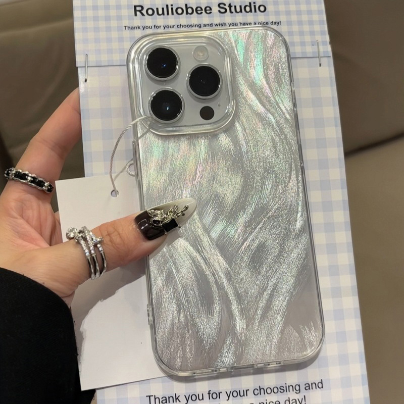 جراب هاتف فاخر بتصميم ليزر عصر - مراجعة Phone Cases Expensive وسعره