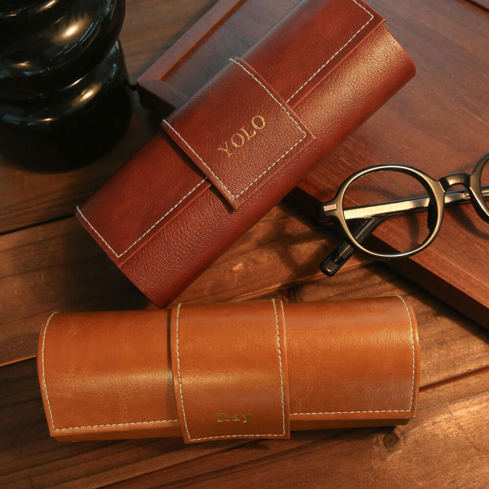علبة نظارات جلدية مخصصة بالاسم - مراجعة Monogram Custom Case وسعره